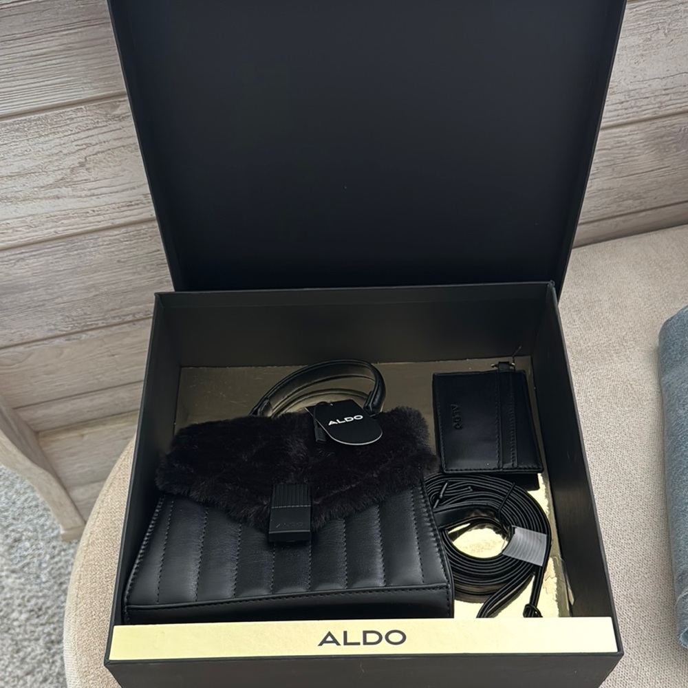 Aldo Black Quilted Accessory gift Set